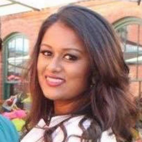 Meet your Posher, Jennifer - Picture 1 of 1